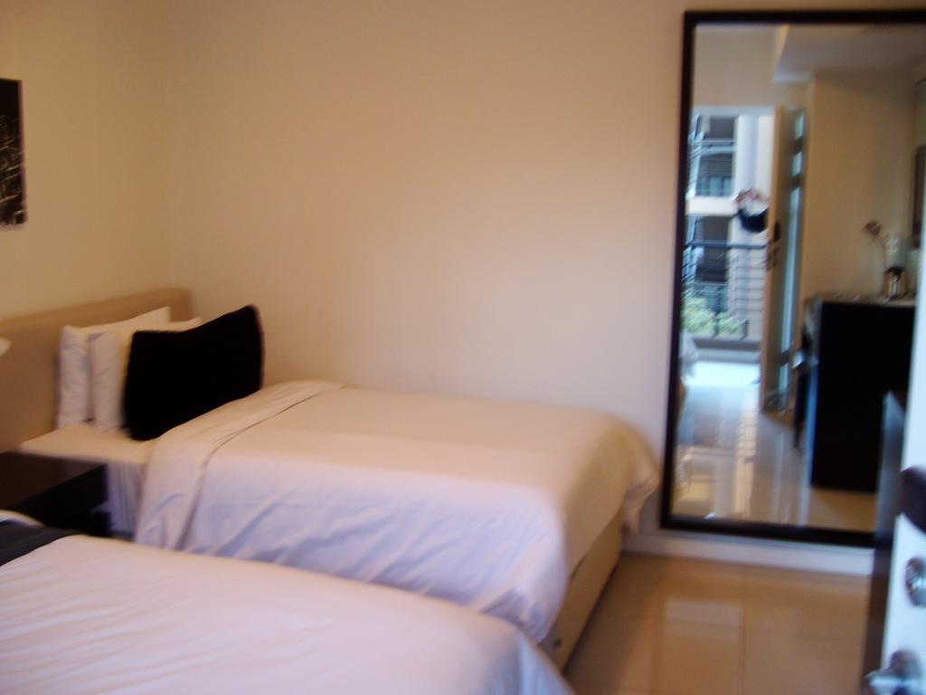 The Nicol Hotel And Apartments โจฮันเนสเบิร์ก ภายนอก รูปภาพ