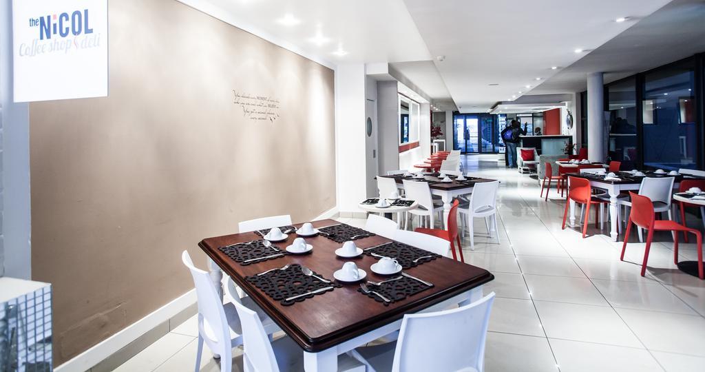 The Nicol Hotel And Apartments โจฮันเนสเบิร์ก ภายนอก รูปภาพ
