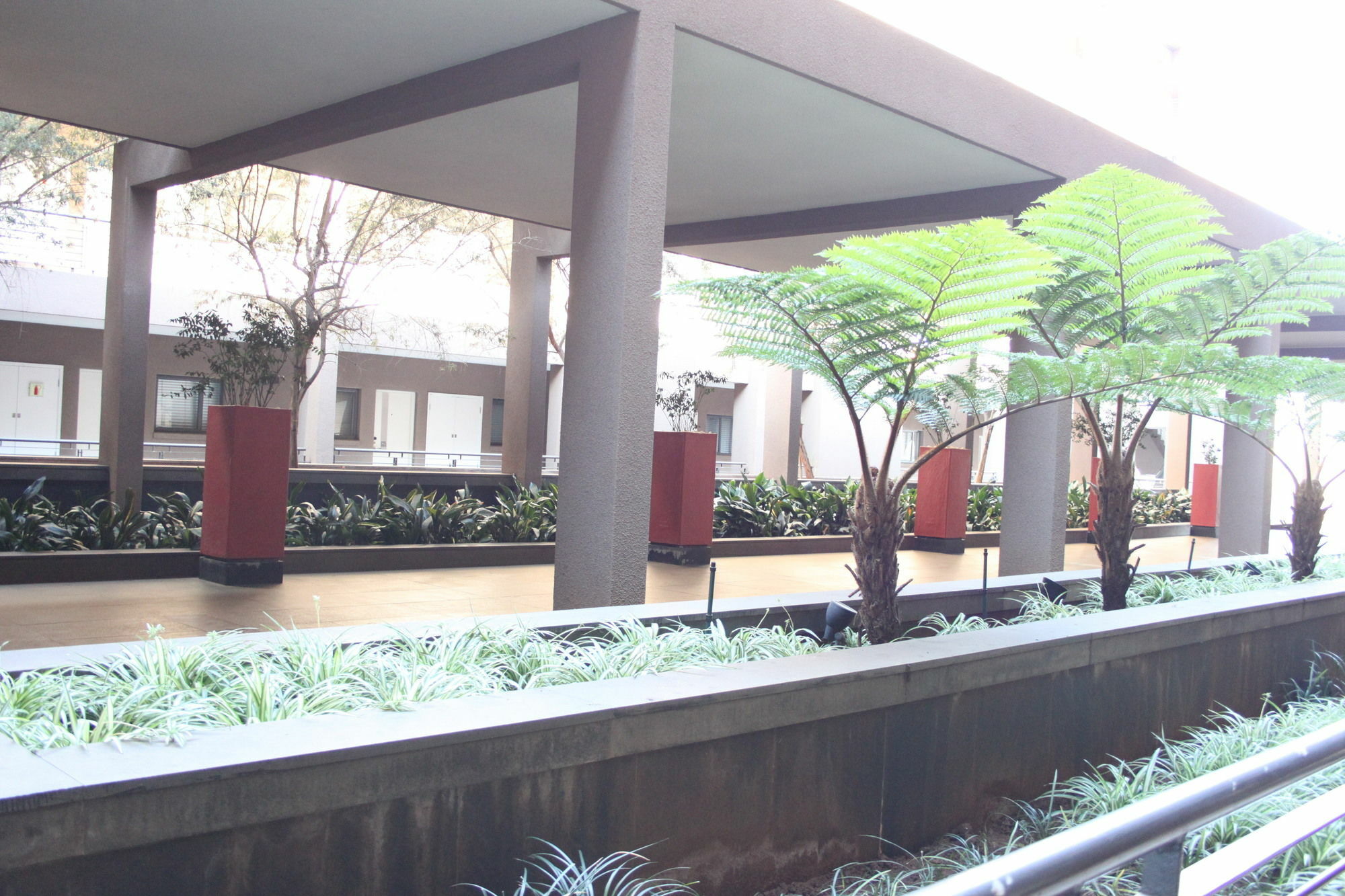 The Nicol Hotel And Apartments โจฮันเนสเบิร์ก ภายนอก รูปภาพ