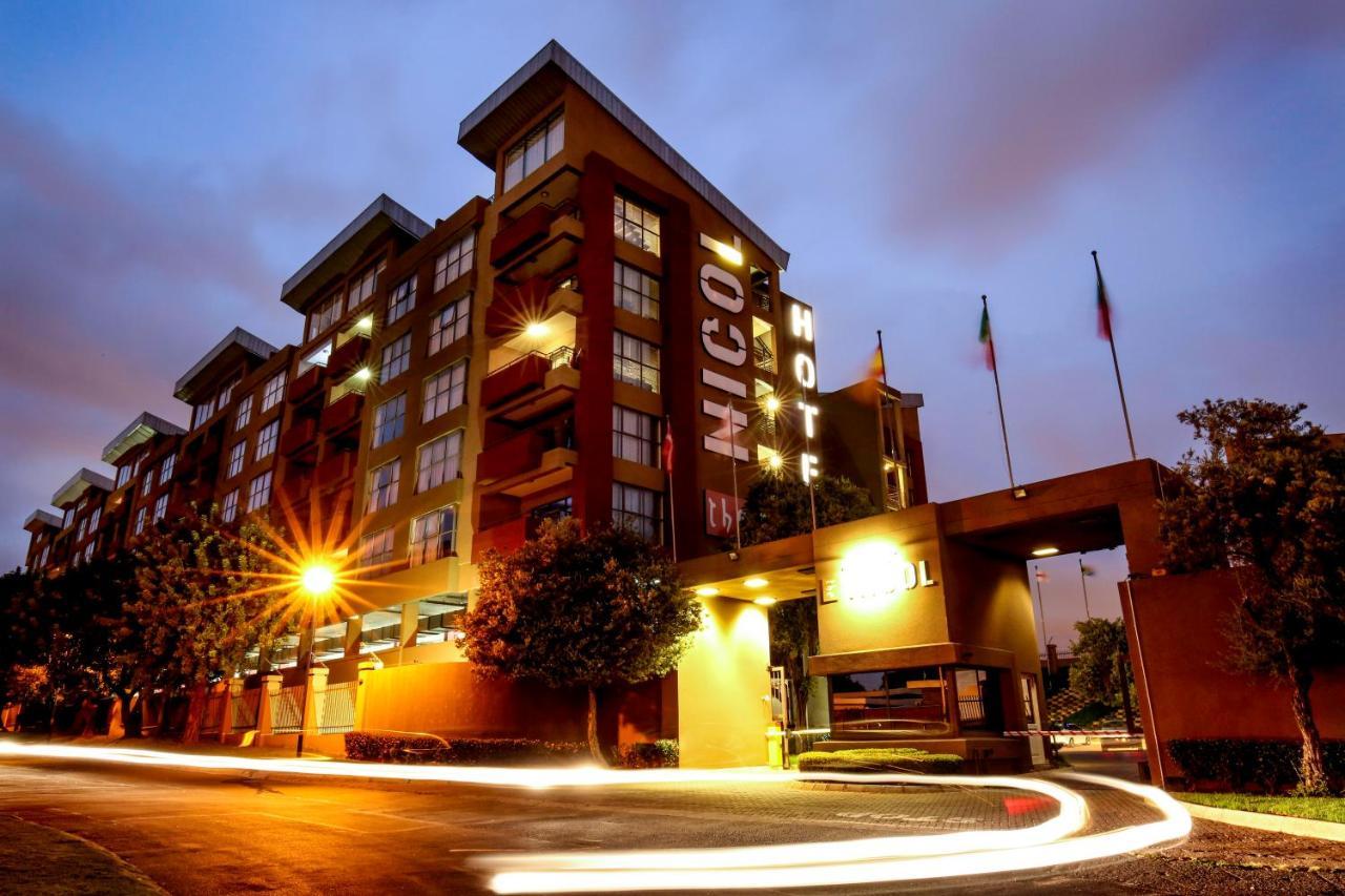 The Nicol Hotel And Apartments โจฮันเนสเบิร์ก ภายนอก รูปภาพ