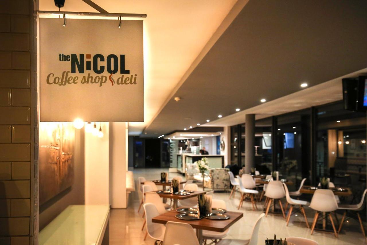 The Nicol Hotel And Apartments โจฮันเนสเบิร์ก ภายนอก รูปภาพ