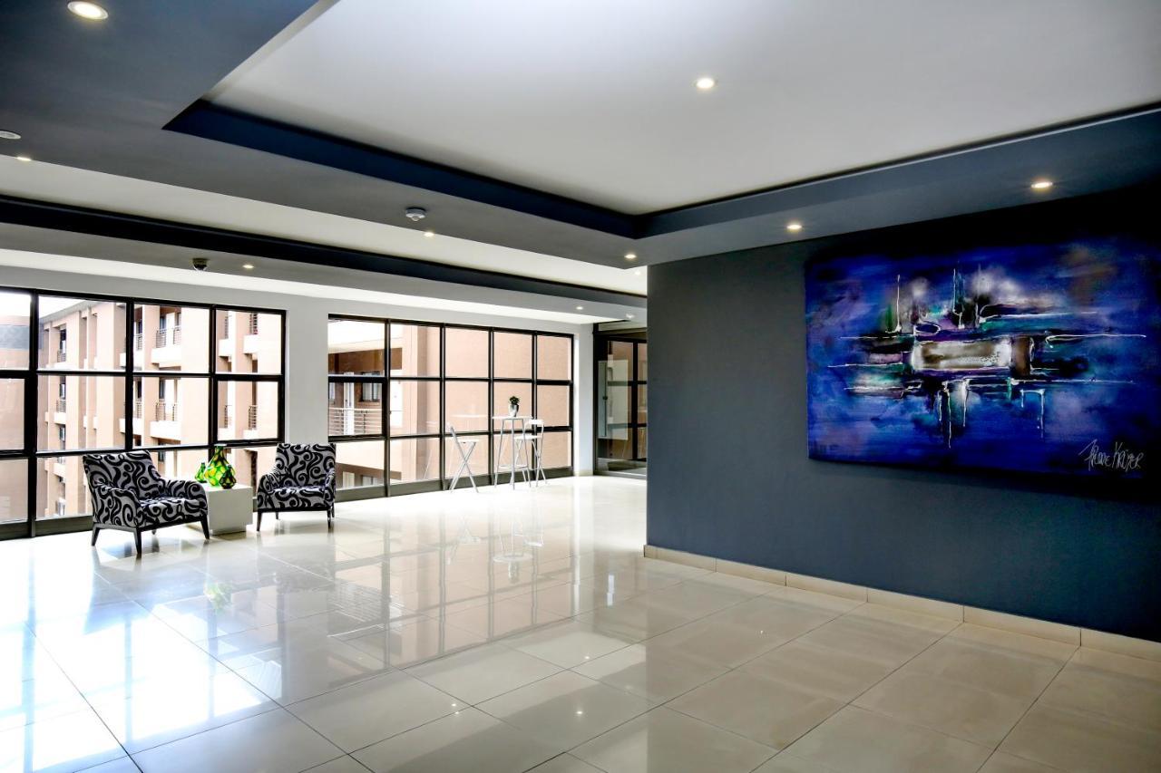 The Nicol Hotel And Apartments โจฮันเนสเบิร์ก ภายนอก รูปภาพ