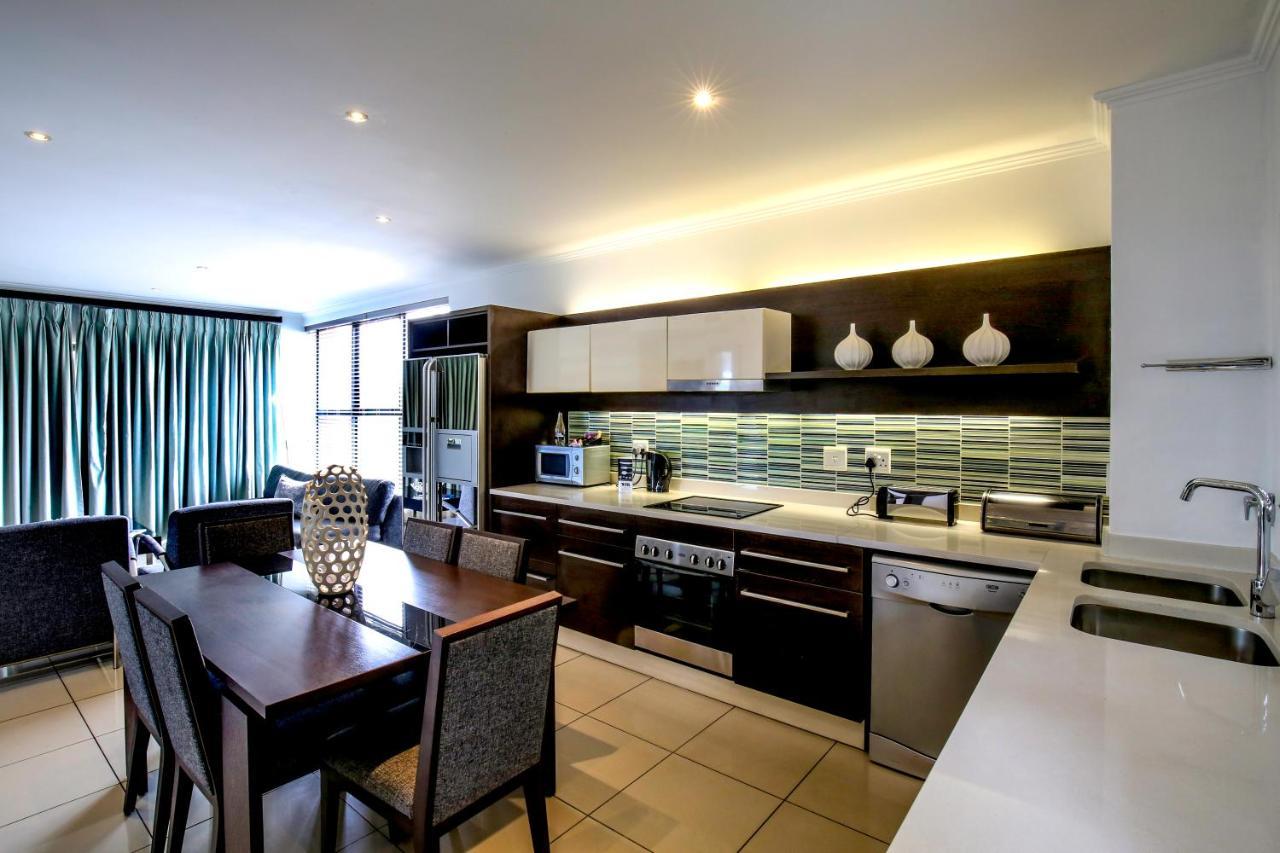 The Nicol Hotel And Apartments โจฮันเนสเบิร์ก ภายนอก รูปภาพ