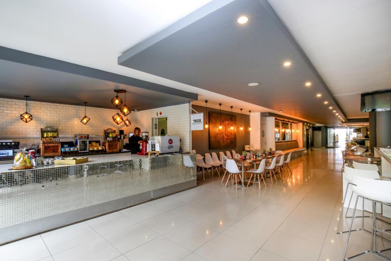 The Nicol Hotel And Apartments โจฮันเนสเบิร์ก ภายนอก รูปภาพ